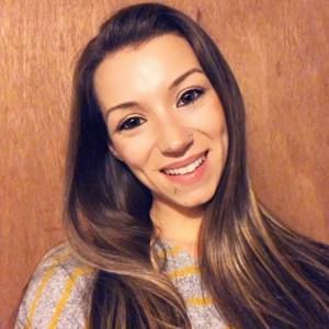 Meet your Posher, Chloe'